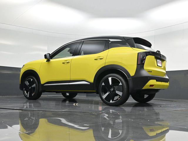 2025 Nissan Kicks SR FWD