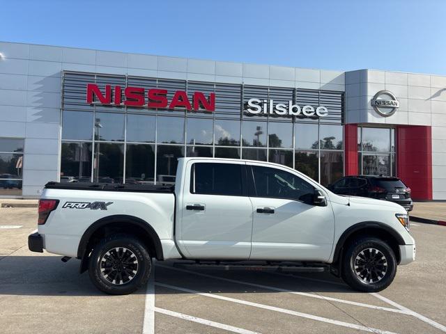 2021 Nissan Titan Crew Cab PRO-4X 4x4