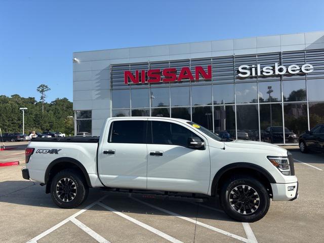 2021 Nissan Titan Crew Cab PRO-4X 4x4