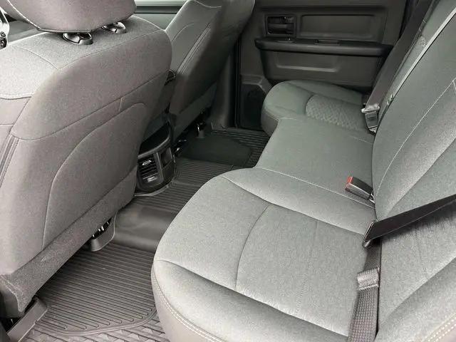 2025 Ram 2500 Tradesman Crew Cab 4x4 8' Box