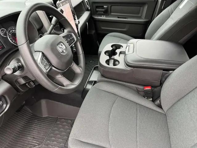 2025 Ram 2500 Tradesman Crew Cab 4x4 8' Box