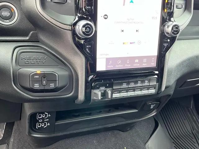 2025 Ram 2500 Tradesman Crew Cab 4x4 8' Box