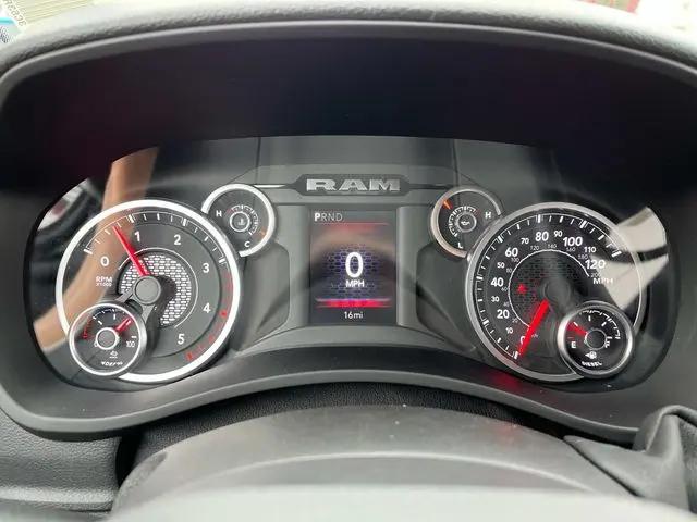 2025 Ram 2500 Tradesman Crew Cab 4x4 8' Box