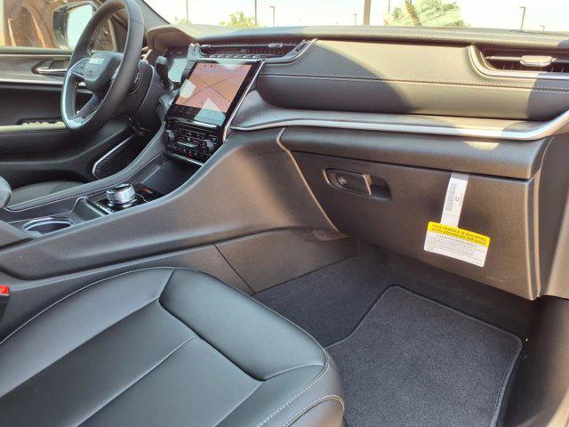 2025 Jeep Grand Cherokee L Limited 4x2