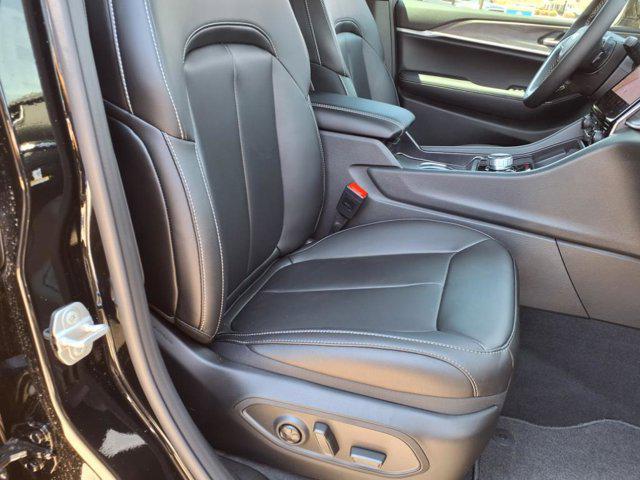 2025 Jeep Grand Cherokee L Limited 4x2