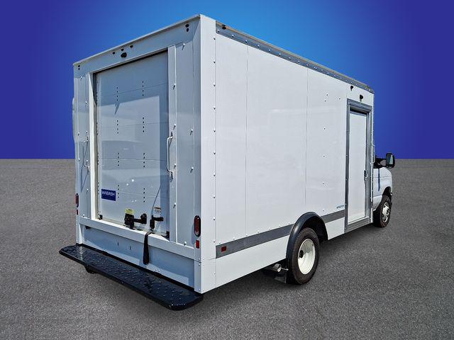 2024 Ford E-450 Cutaway BOX TRUCK