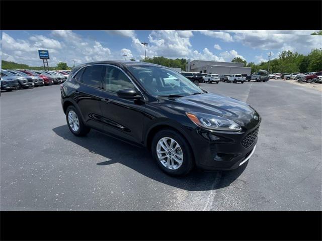 2021 Ford Escape SE Hybrid