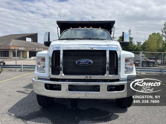 2025 Ford F-750 F-750 SD Diesel Straight Frame