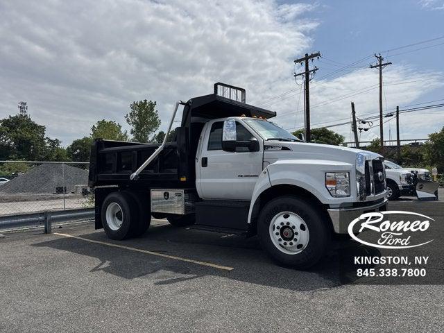2025 Ford F-750 F-750 SD Diesel Straight Frame