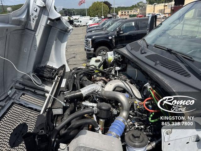 2025 Ford F-750 F-750 SD Diesel Straight Frame