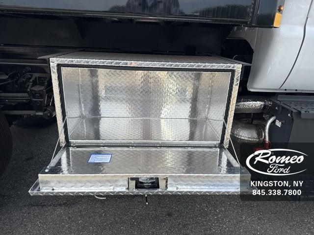 2025 Ford F-750 F-750 SD Diesel Straight Frame