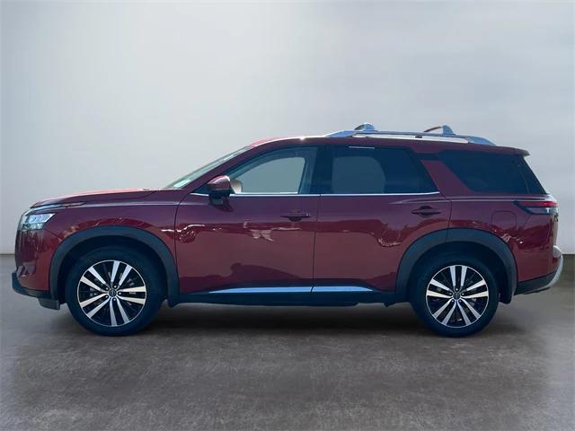 2024 Nissan Pathfinder Platinum 4WD