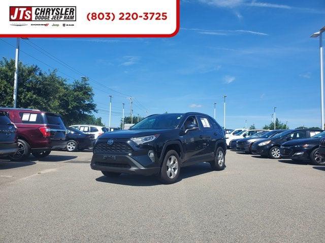 2020 Toyota RAV4 Hybrid XLE