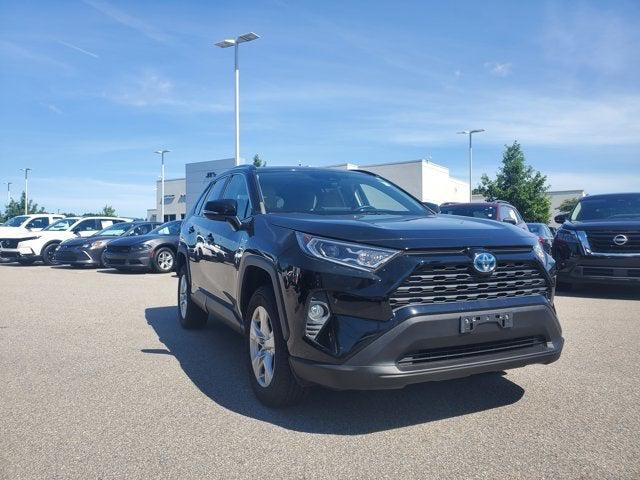 2020 Toyota RAV4 Hybrid XLE