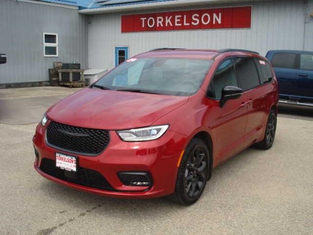 2024 Chrysler Pacifica Touring L AWD