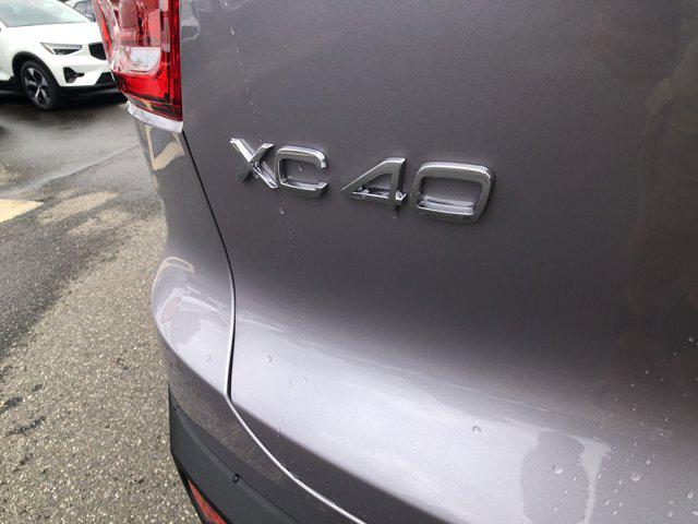 2026 Volvo XC40 B5 Ultra