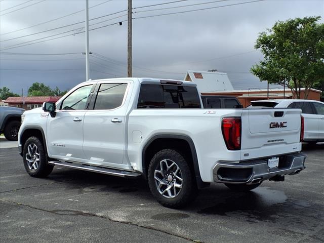 2024 GMC Sierra 1500 4WD Crew Cab Short Box SLT