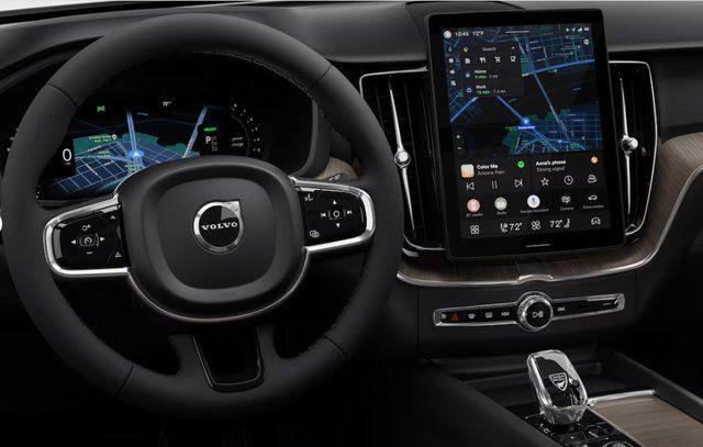 2026 Volvo XC60 B5 Plus