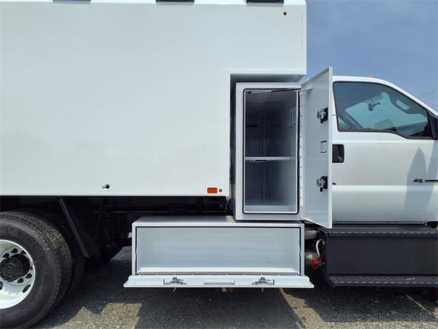 2026 Ford F-750 Base