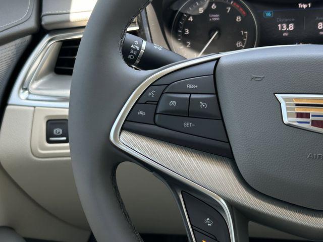 2025 Cadillac XT5 FWD Premium Luxury