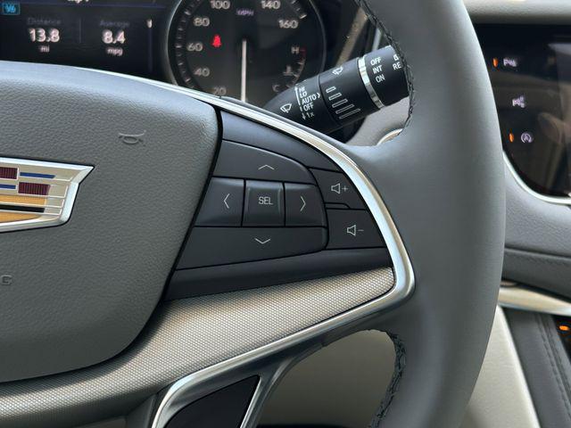 2025 Cadillac XT5 FWD Premium Luxury