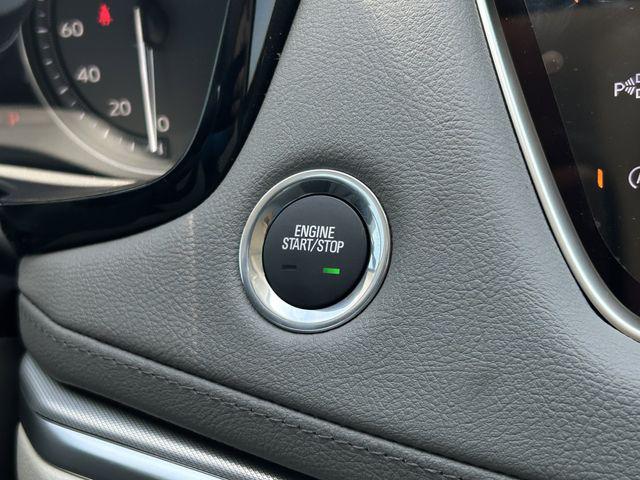 2025 Cadillac XT5 FWD Premium Luxury