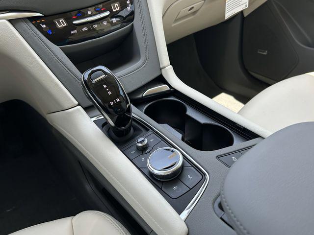 2025 Cadillac XT5 FWD Premium Luxury