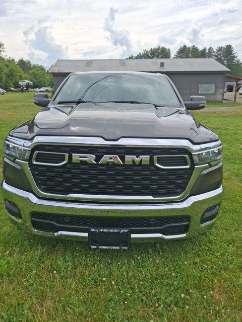 2025 Ram 1500 Big Horn Crew Cab 4x4 64 Box