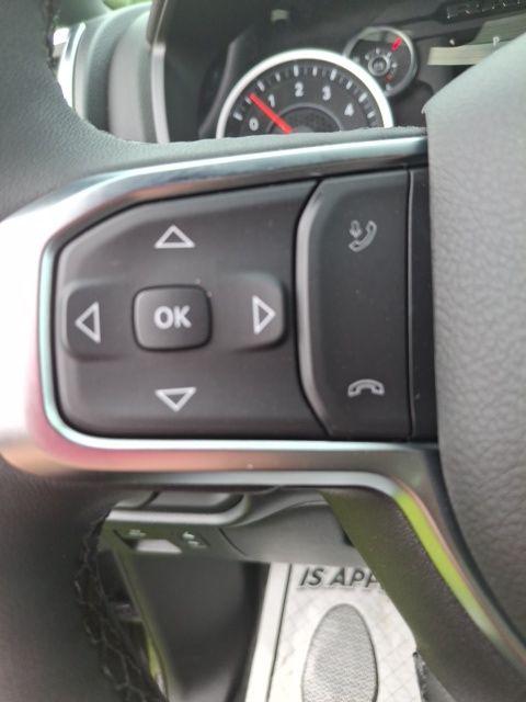 2025 Ram 1500 Big Horn Crew Cab 4x4 64 Box
