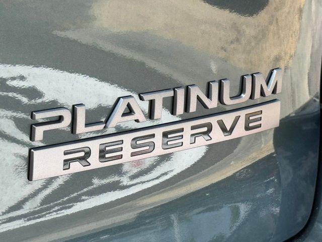 2025 Nissan Armada Platinum Reserve 4WD
