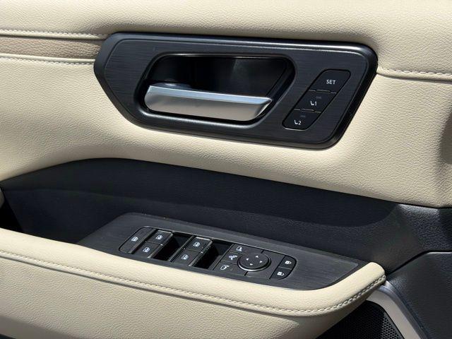2025 Nissan Armada Platinum Reserve 4WD