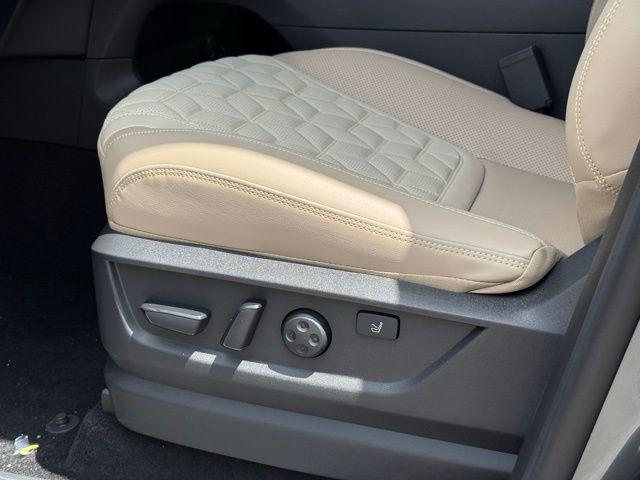 2025 Nissan Armada Platinum Reserve 4WD