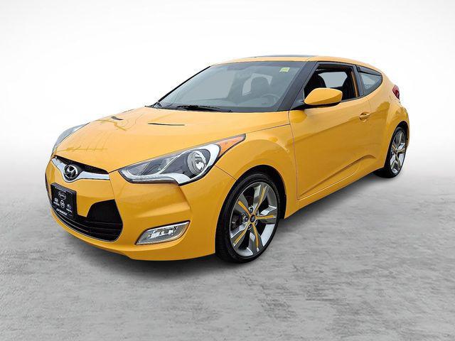 2014 Hyundai Veloster Base w/Black