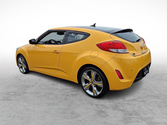 2014 Hyundai Veloster Base w/Black