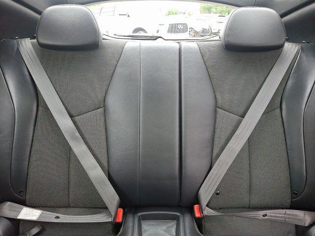 2014 Hyundai Veloster Base w/Black