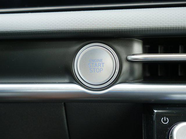2025 Hyundai Santa Cruz SE