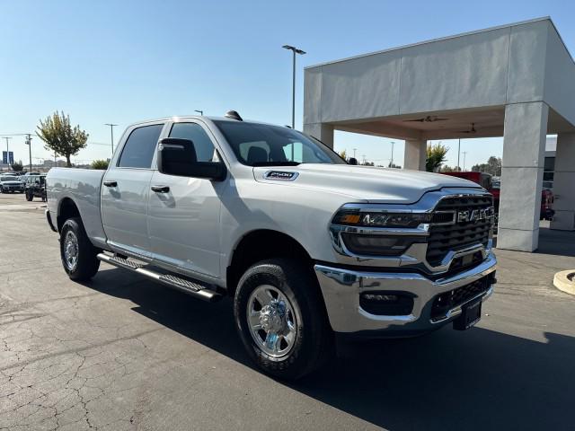 2025 RAM Ram 2500 RAM 2500 TRADESMAN CREW CAB 4X4 64 BOX