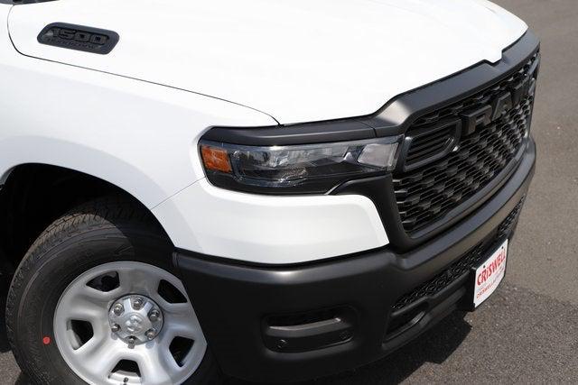 2026 RAM Ram 1500 RAM 1500 TRADESMAN CREW CAB 4X4 57 BOX