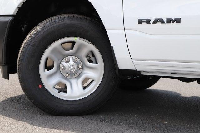 2026 RAM Ram 1500 RAM 1500 TRADESMAN CREW CAB 4X4 57 BOX