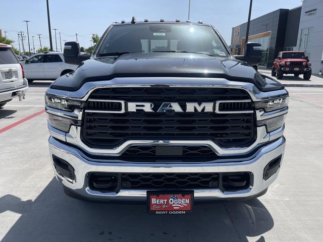 2025 RAM Ram 2500 RAM 2500 TRADESMAN CREW CAB 4X4 64 BOX