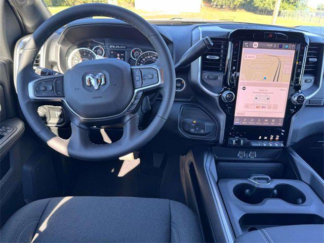 2025 RAM Ram 3500 RAM 3500 BIG HORN CREW CAB 4X4 64 BOX