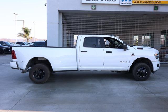 2025 RAM 3500 RAM 3500 BIG HORN CREW CAB 4X4 8 BOX