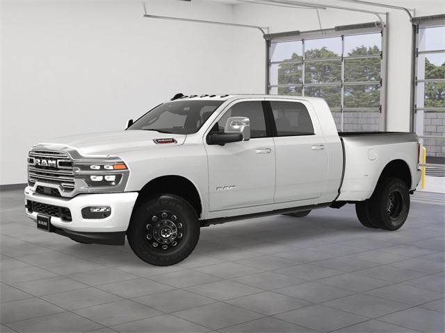 2025 RAM Ram 3500 RAM 3500 LARAMIE MEGA CAB 4X4 64 BOX