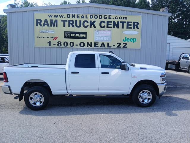 2025 RAM Ram 2500 RAM 2500 TRADESMAN CREW CAB 4X4 64 BOX