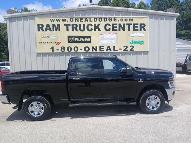 2025 RAM Ram 2500 RAM 2500 TRADESMAN CREW CAB 4X4 64 BOX