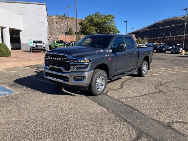2025 RAM Ram 2500 RAM 2500 TRADESMAN CREW CAB 4X4 64 BOX