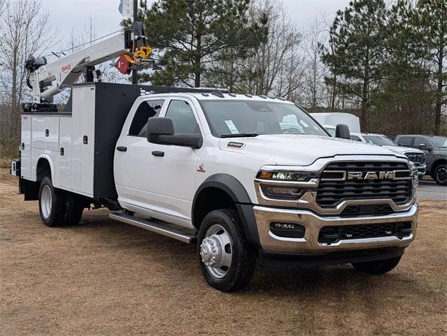2025 RAM Ram 5500 Chassis Cab RAM 5500 TRADESMAN CHASSIS CREW CAB 4X4 84 CA 2025 RAM Ram 5500 Chassis Cab RAM 5500 TRADESMAN CHASSIS CREW CAB 4X4 84 CA