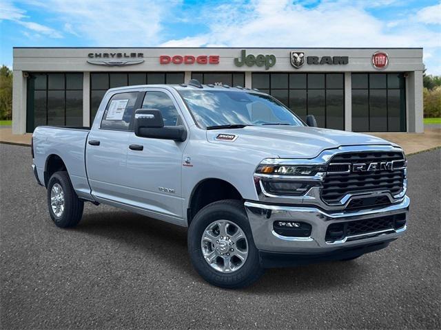 2025 RAM Ram 3500 RAM 3500 BIG HORN CREW CAB 4X4 64 BOX