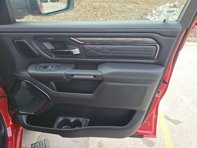 2026 Ram 1500 Limited Crew Cab 4x4 5'7" Box