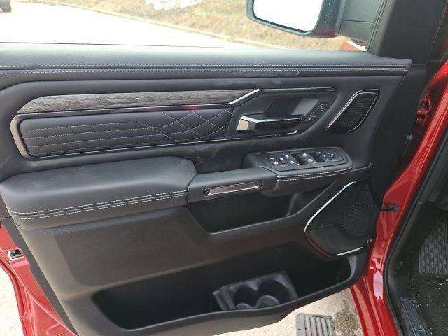 2026 Ram 1500 Limited Crew Cab 4x4 5'7" Box